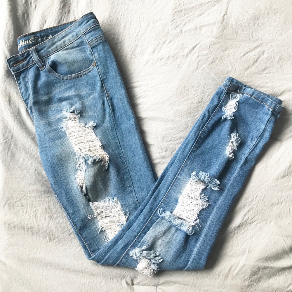Machine Brand Distressed Jeans
